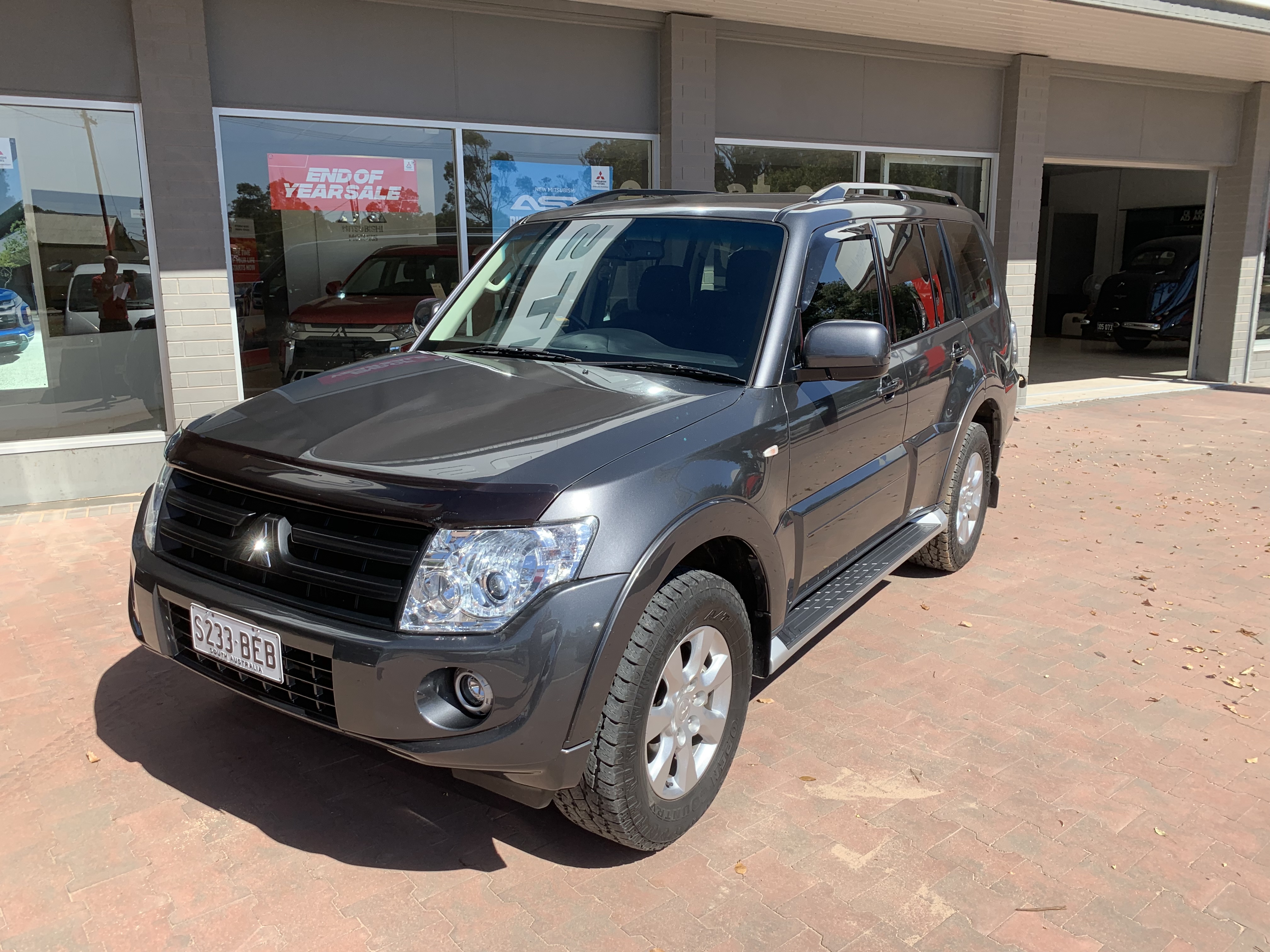 Pajero - Stevens Mitsubishi Laura image